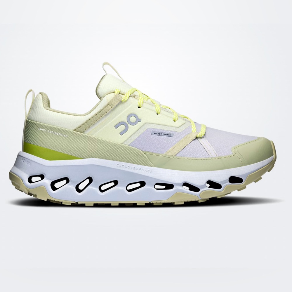 ON Cloudhorizon Waterproof Women’s Hiking Shoes in Glacier Caper